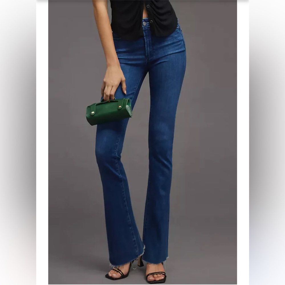 Paige Manhattan Slim Boot Cut Raw
Hem leans Size 28